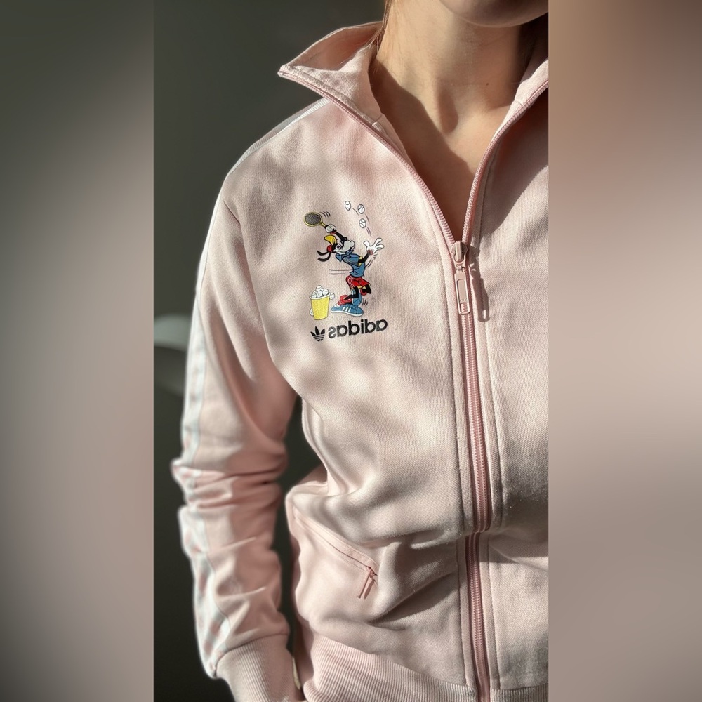 Limited edition Vintage Adidas x Disney Goofy track jacket